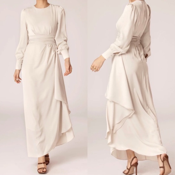 Dresses & Skirts - Elegant Cream Maxi Dress
